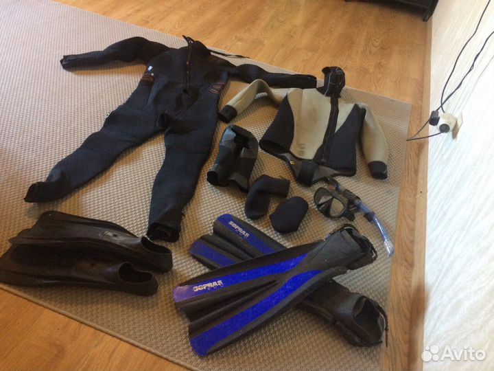 Продам костюм