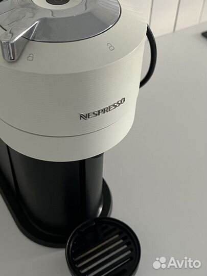 Кофемашина капсульная Nespresso Vertuo