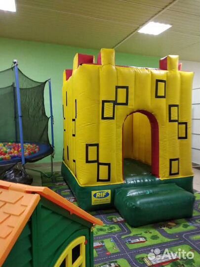 Надувной батут бу