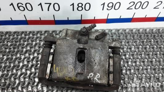 Суппорт тормозной передний правый cadillac escalad