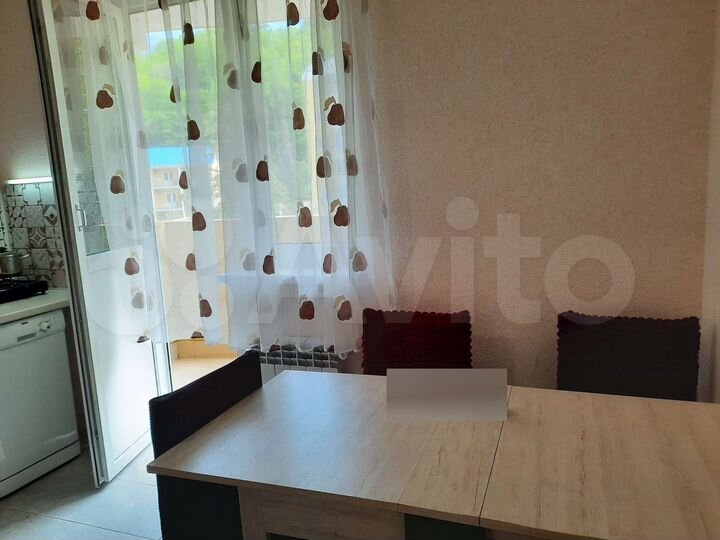 3-к. квартира, 90 м², 3/7 эт.