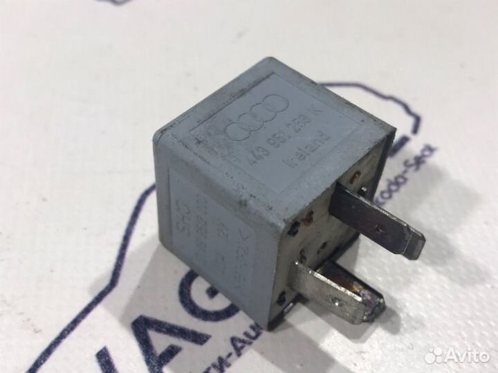 Реле Audi 100 1994