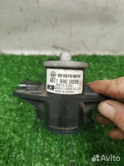 Клапан управления вихревыми заслонками Ssangyong