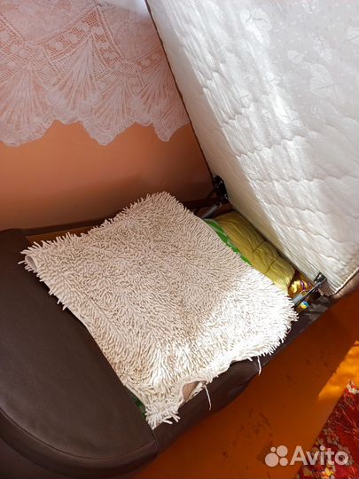 Диван угловой