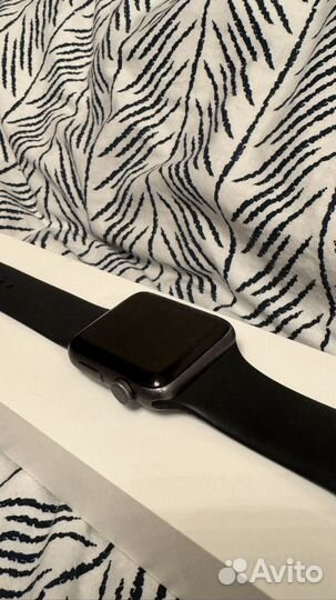 Часы Apple Watch Series 3 42mm Space Gray