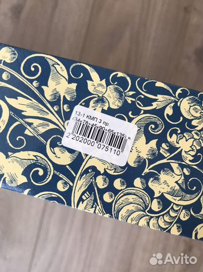 Подарок набор махровых полотенец