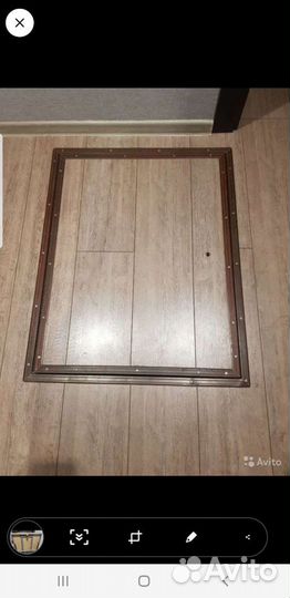 Люк в подвал.напольный люк