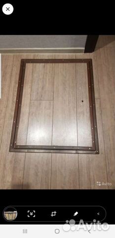 Люк в подвал.напольный люк