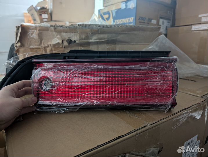 Задние фонарь правый и центр марк mark 2 90