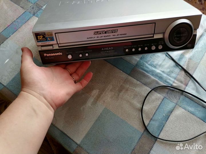 Видеомагнитофон