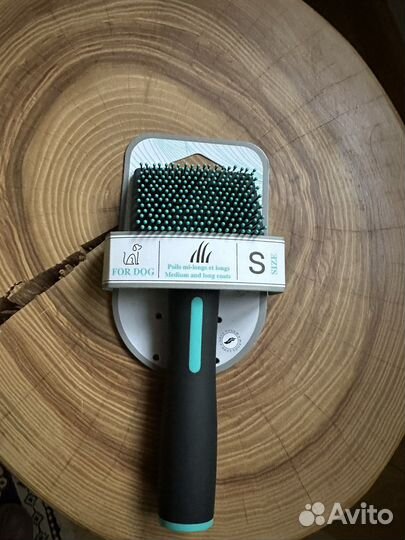 Щетка пуходралка