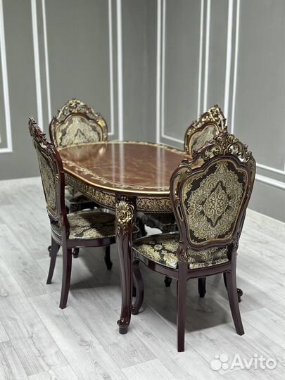 Стол, стулья набор.Оплата при получении