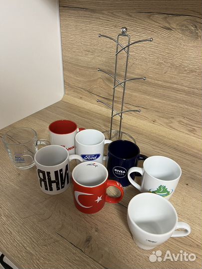 Подставка под кружки и кружки 8 шт