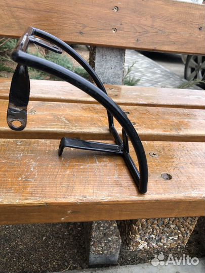 Вынос гос номера сбоку на Harley Davidson sportste