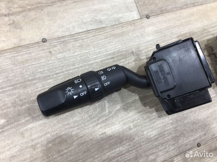 Подрулевой переключатель правый левый Mazda 3 BK