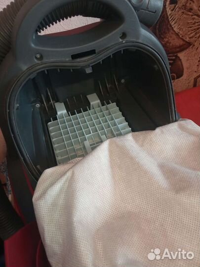 Пылесос Philips FC 90 64