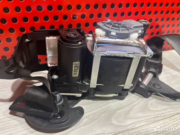 Ремень безопасности передний левый Land Rover