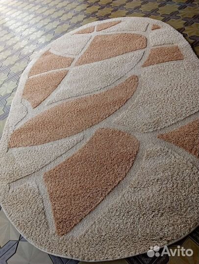 Красивый палас 2*3в отличном состоянии, после чист