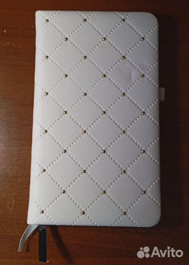 Блокнот белый с золотыми стразами в линейку