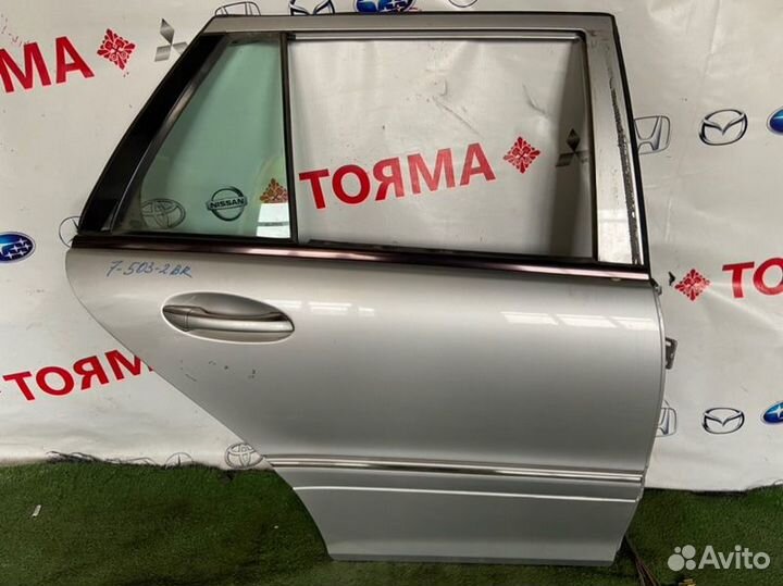 Дверь задняя правая Mercedes C-Class W203 M112.912