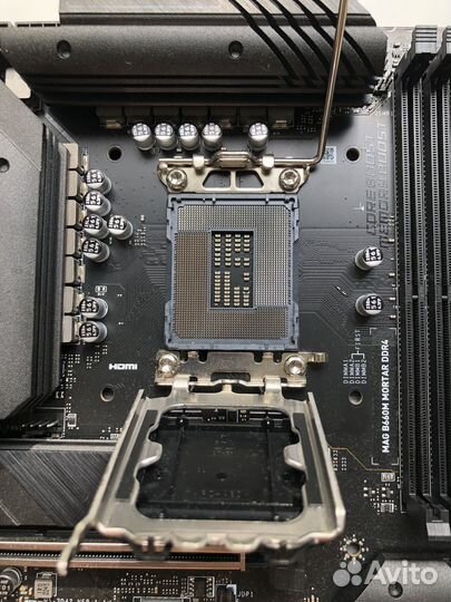 Материнская плата lga 1700