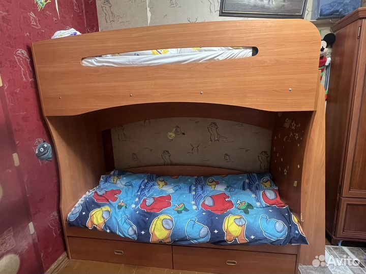 Двухъярусная кровать бу