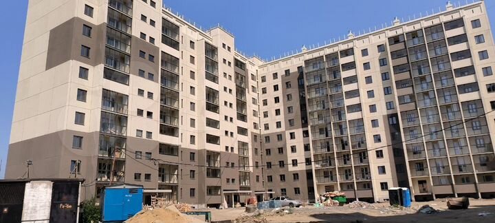 4-к. квартира, 84 м², 4/10 эт.
