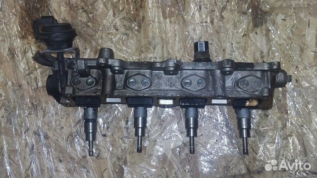 Форсунка топливная 03С906036А 1.6FSI BLF