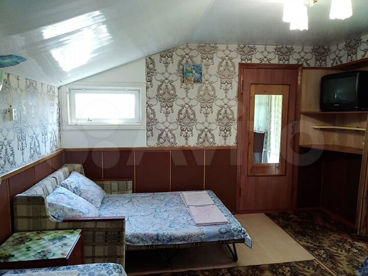 Комната 12 м² в 2-к., 1/2 эт.