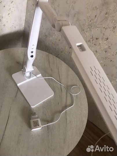 Лампа настольная