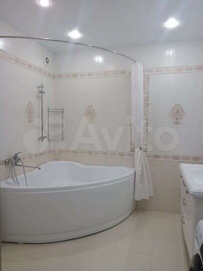 2-к. квартира, 63,8 м², 11/22 эт.