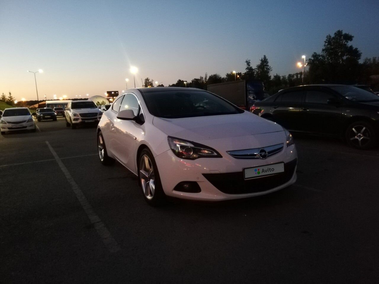 Opel Astra GTC: фото владельца