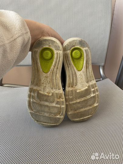 Кроссовки ecco 25