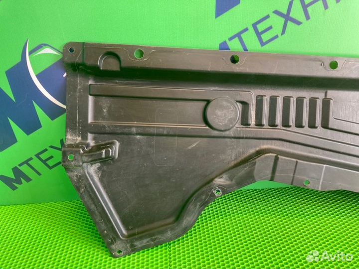 Защита днища кузова Bmw X5 E70 N57D30A 2012