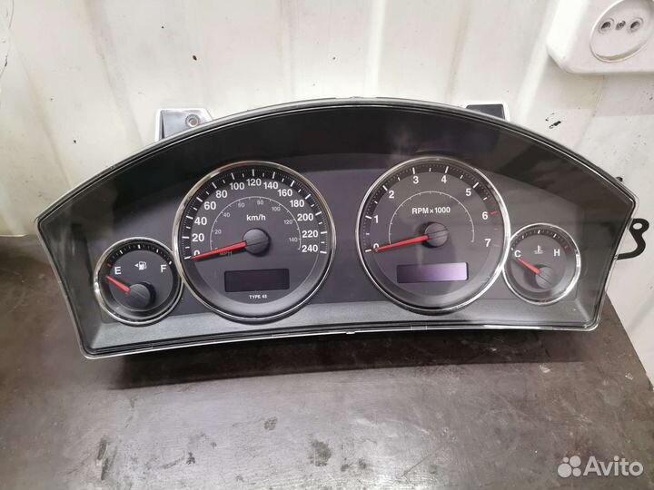 Панель приборов Jeep grand cherokee wk1