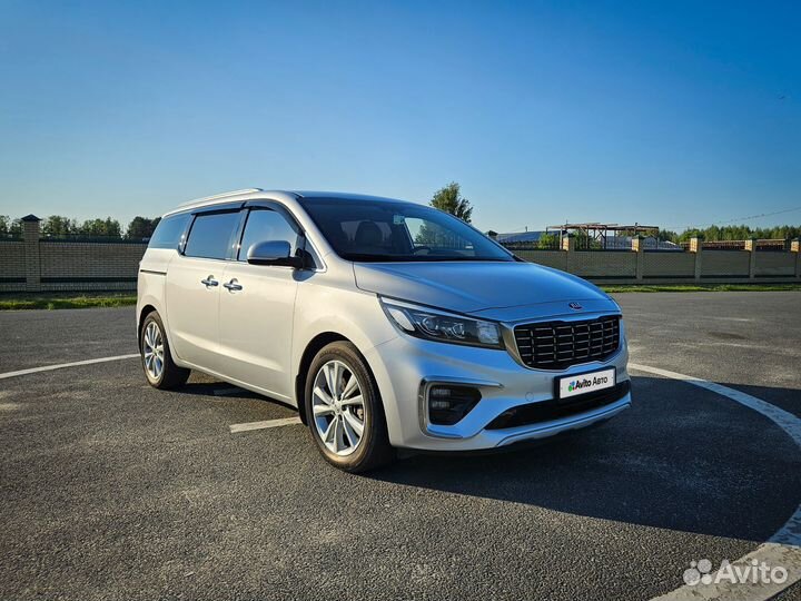 Kia Carnival 2.2 AT, 2018, 118 938 км