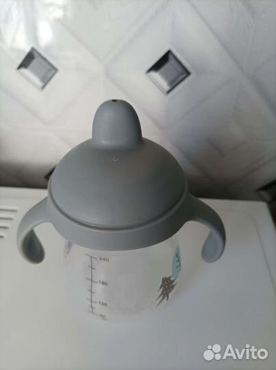 Поильник непроливайка lubby новый