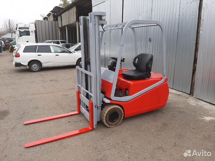 Вилочный погрузчик Toyota BT CBE12T, 2008