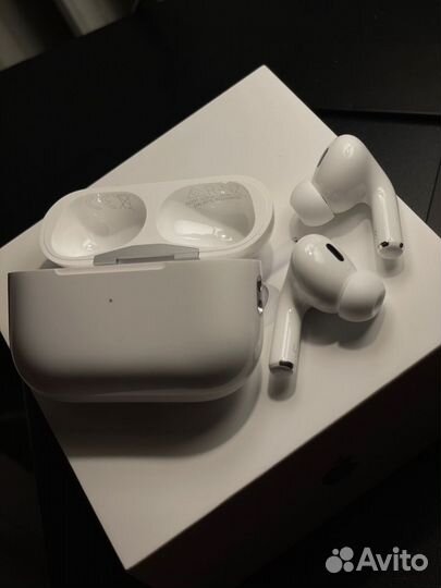 Наушники Apple AirPods Pro 2 type-c шумоподвлением