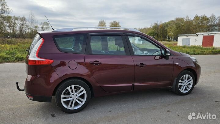 Renault Grand Scenic 1.5 AT, 2016, 174 000 км