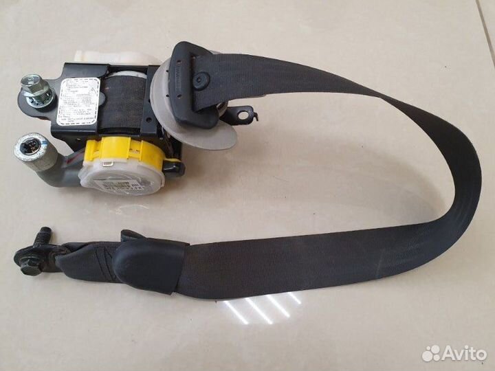 Ремень безопасности передний правый Kia Magentis 2