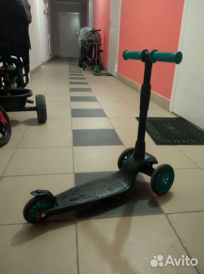 Самокат детский стильный