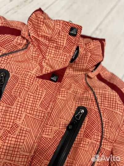 Горнолыжный костюм