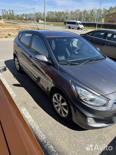 Hyundai Solaris 1.6 AT, 2012, 150 000 км