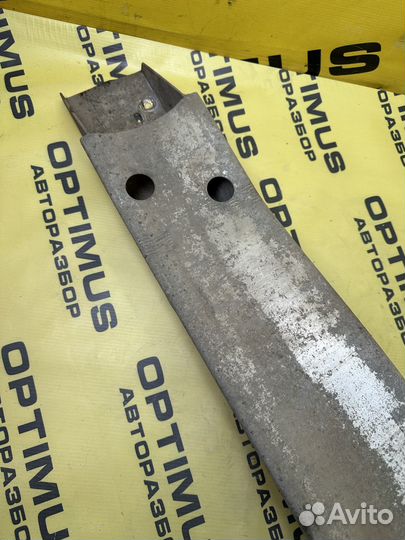 Усилитель заднего бампера Rover 75