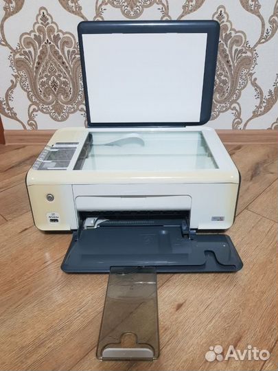 Многофункциональное устройство HP