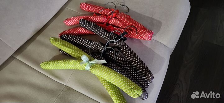 Вешалки плечики