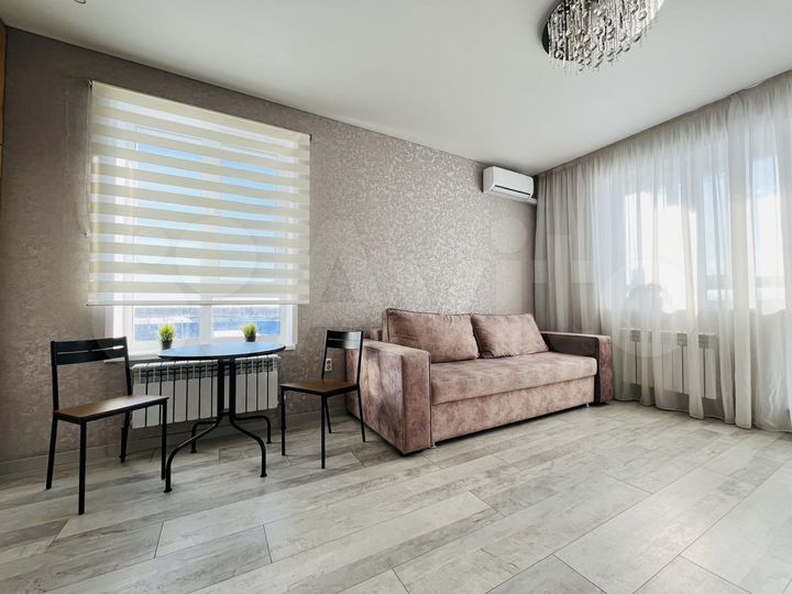 2-к. квартира, 45 м², 4/21 эт.