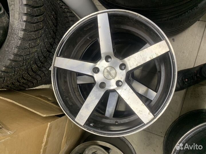 Диски R20 разноширокие VAG