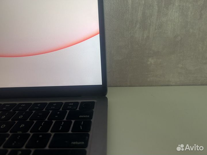 Macbook air 13 2022 m2